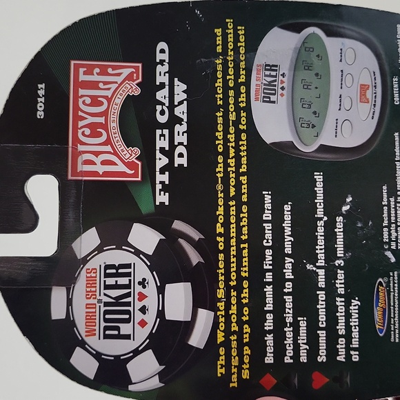 New World Series of Poker Five Card Draw Poker Electronic Handheld Game - Picture 4 of 4